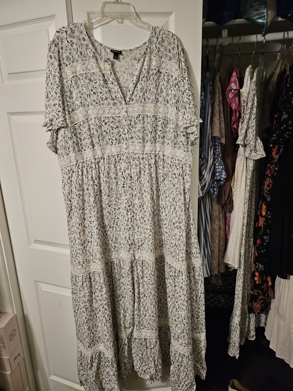 torrid Cream and Black Floral Maxi Dress